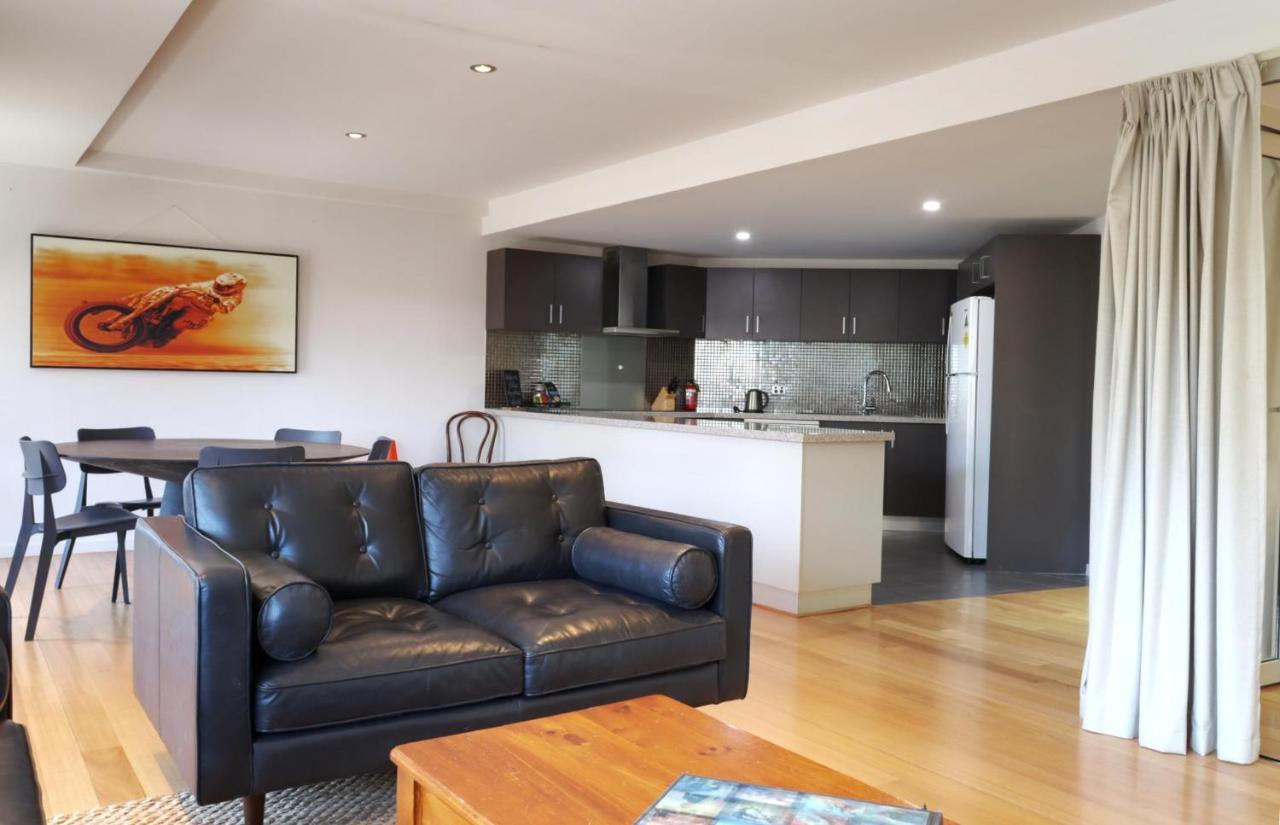 Apartamento Fiveways Balcony, King Bed, Chef'S Kitchen Fremantle Exterior foto