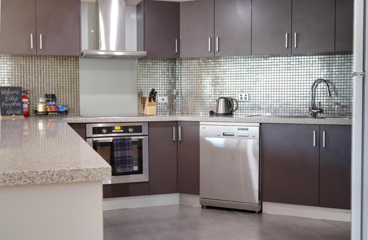 Apartamento Fiveways Balcony, King Bed, Chef'S Kitchen Fremantle Exterior foto